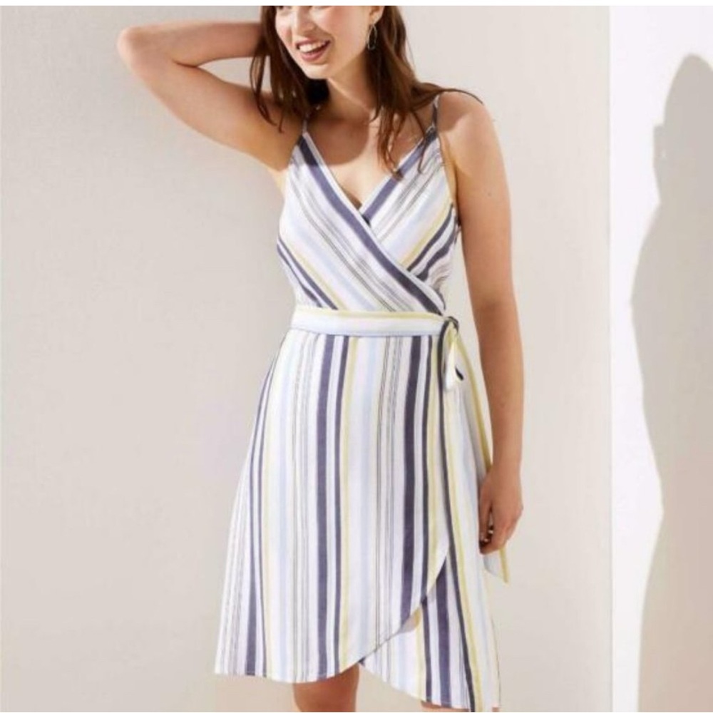 LOFT Striped Wrap Dress Adjustable Spaghetti Straps V-Neck Size 6P - Picture 4 of 12